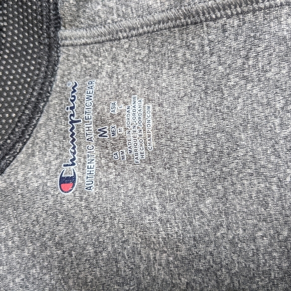 Champion Short Sleeve Cutout Back Size Medium Boxy Tee Shirt - Picture 6 of 6